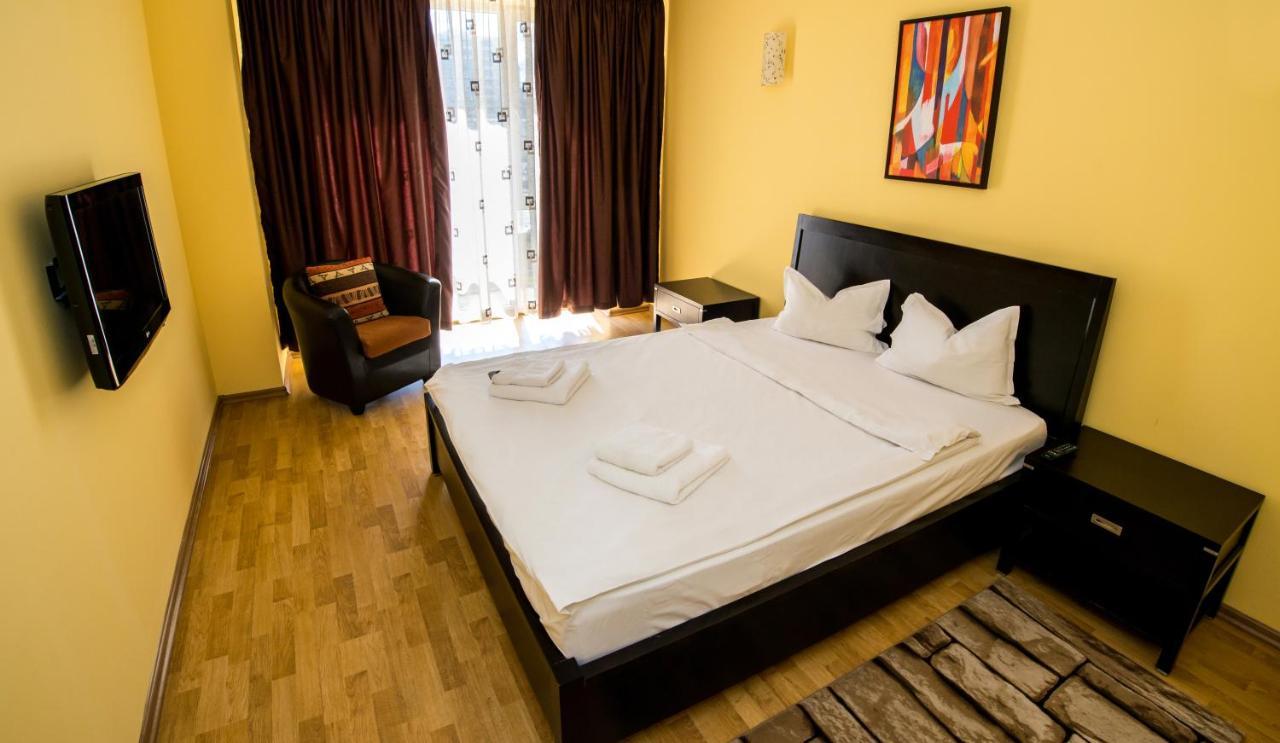 Coralia Luna Park Mamaia Room photo