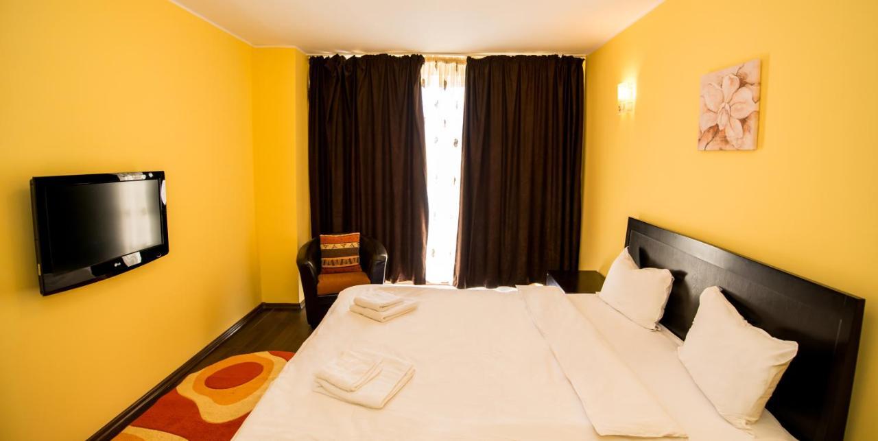 Coralia Luna Park Mamaia Room photo